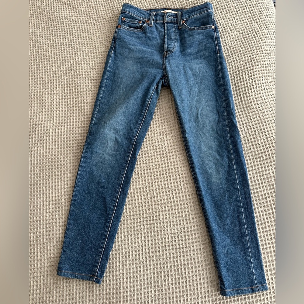 Levi’s Wedgie Skinny Jeans